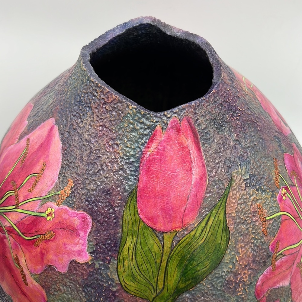 “StarGazer Lily Vase” Original Gourd Art Vessel / Vase Kristina Simkins ©2014 - Picture 13 of 17